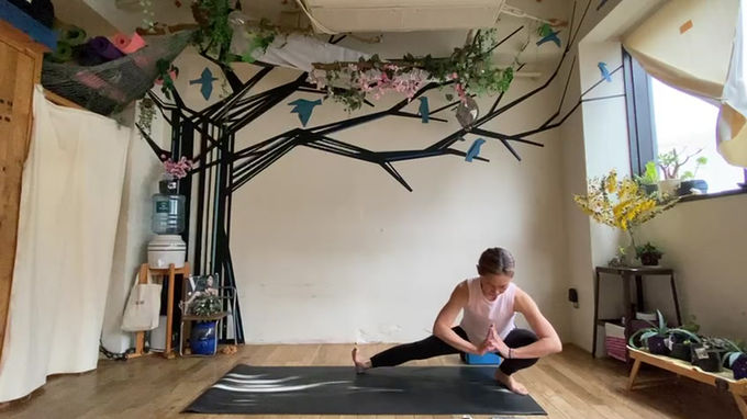 4/11 Kundalini Awakening yoga by Maiko.mov